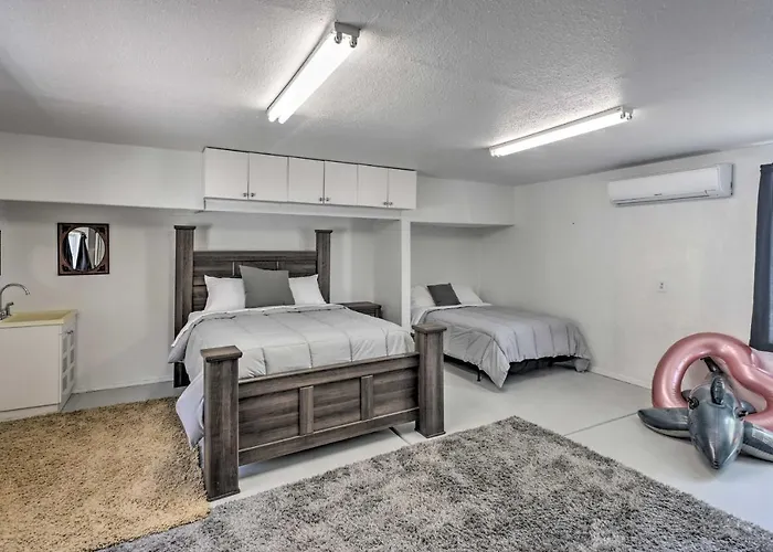5 Mi To The River! Bullhead W/ Pool Bullhead City