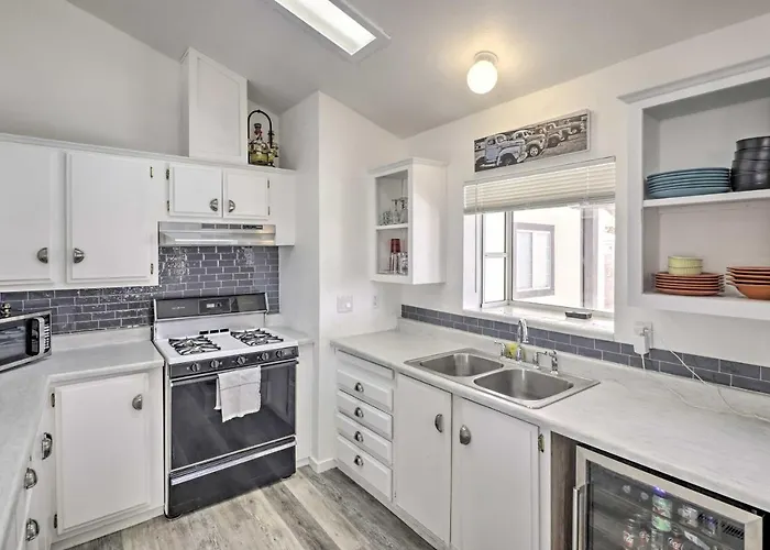 5 Mi To The River! Bullhead W/ Pool Bullhead City